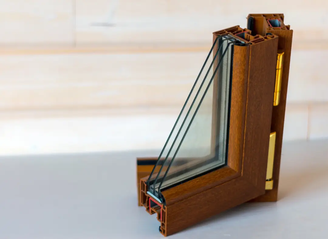 Installation de fenêtre en bois sur mesure Bischwiller